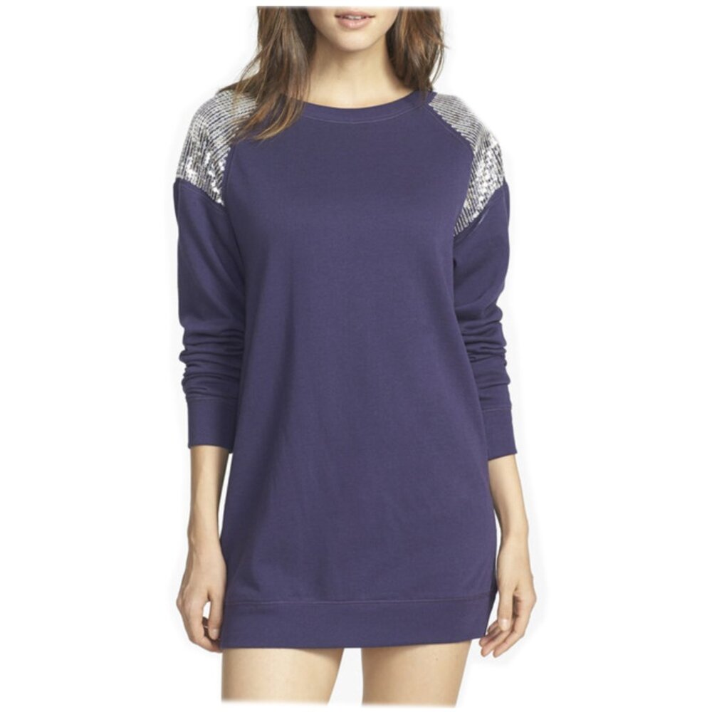 NWT-MAKE + MODEL Super Soft 'Bling' Fleece Nightshirt, Color Navy Dusk Heart